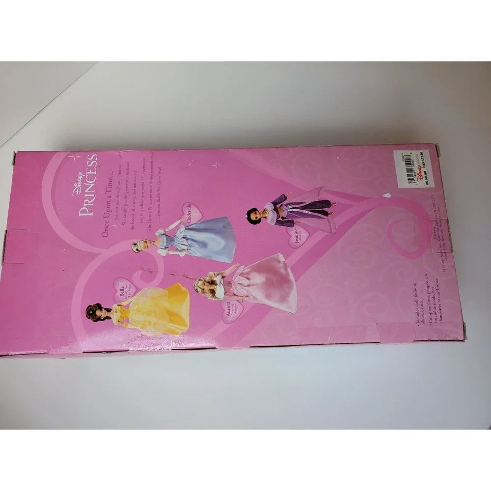 Vintage DISNEY STORE Exclusive PRINCESS CINDERELLA DOLL NIB - Brush &‎ Slippers